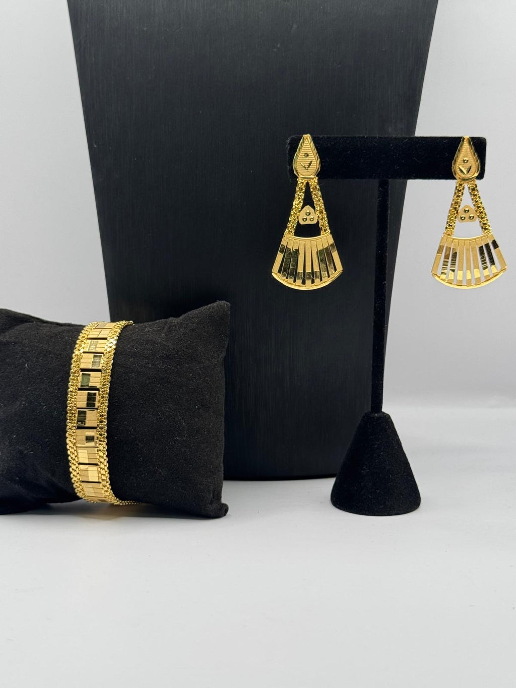 Milano Glow Statement Set