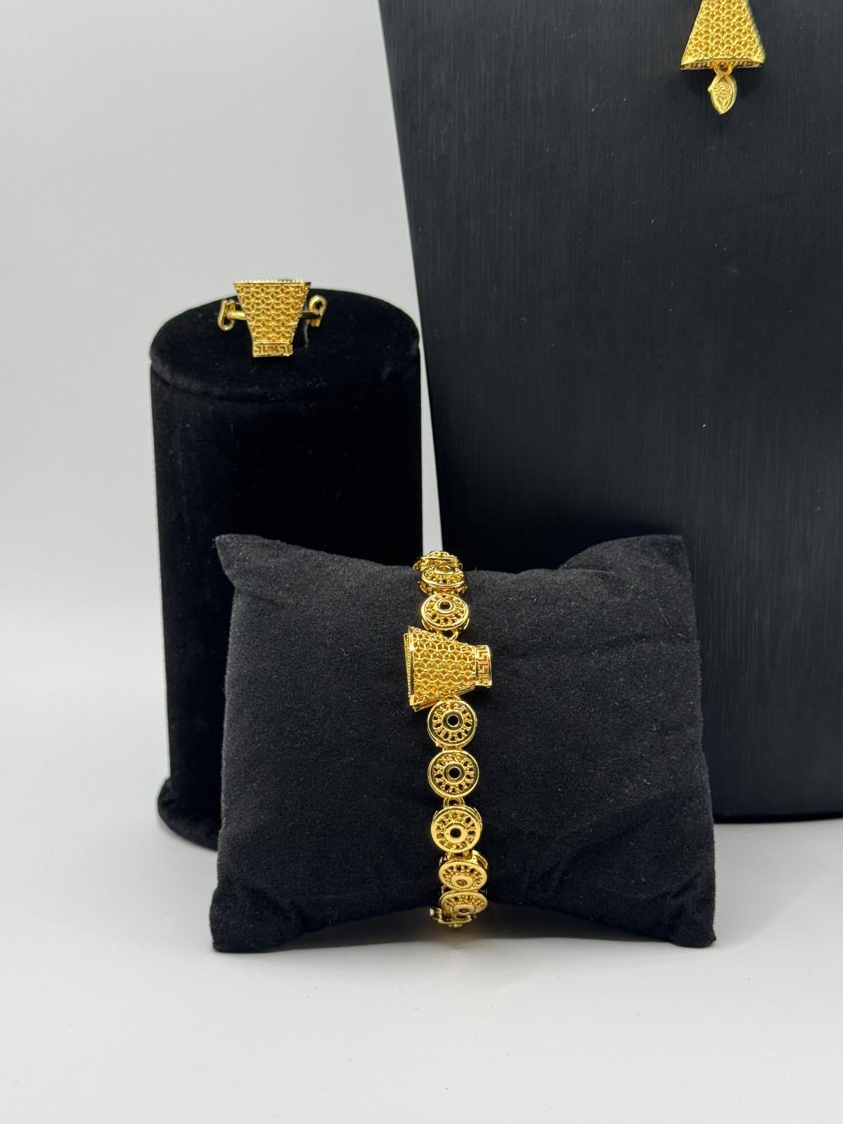 Sahara Bell Gold Necklace Set