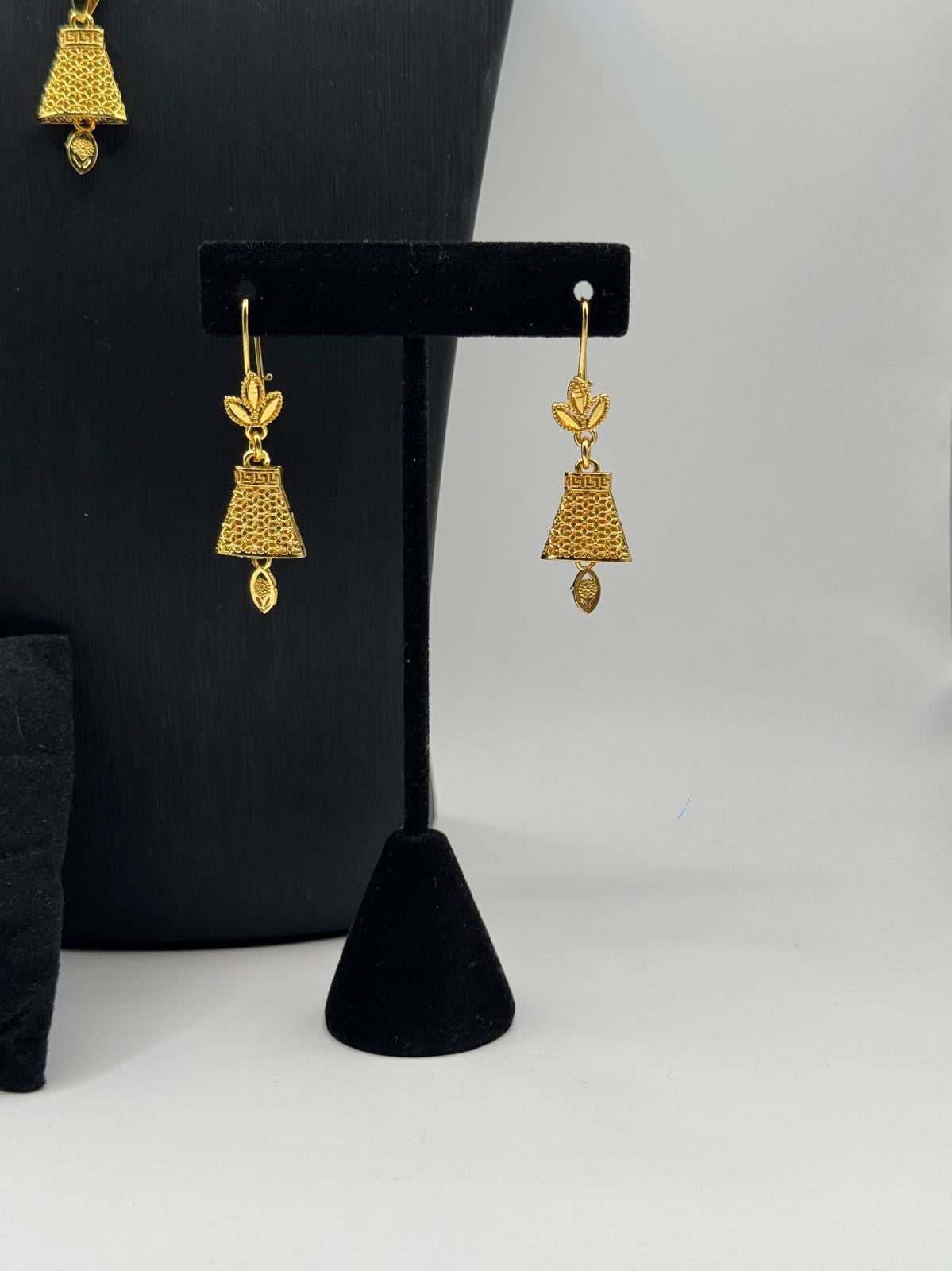 Sahara Bell Gold Necklace Set