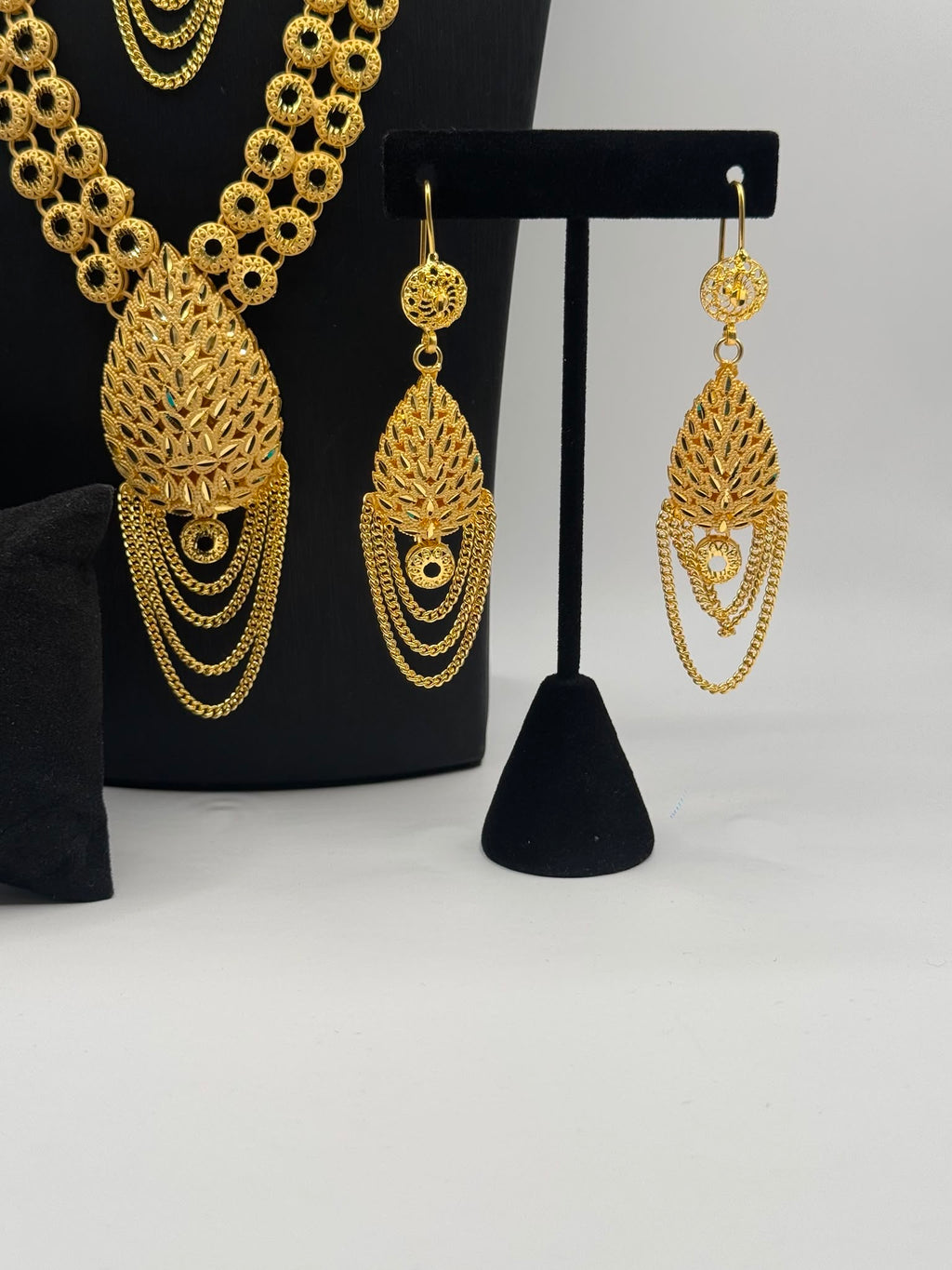 Golden Lotus Cascade Bridal Set