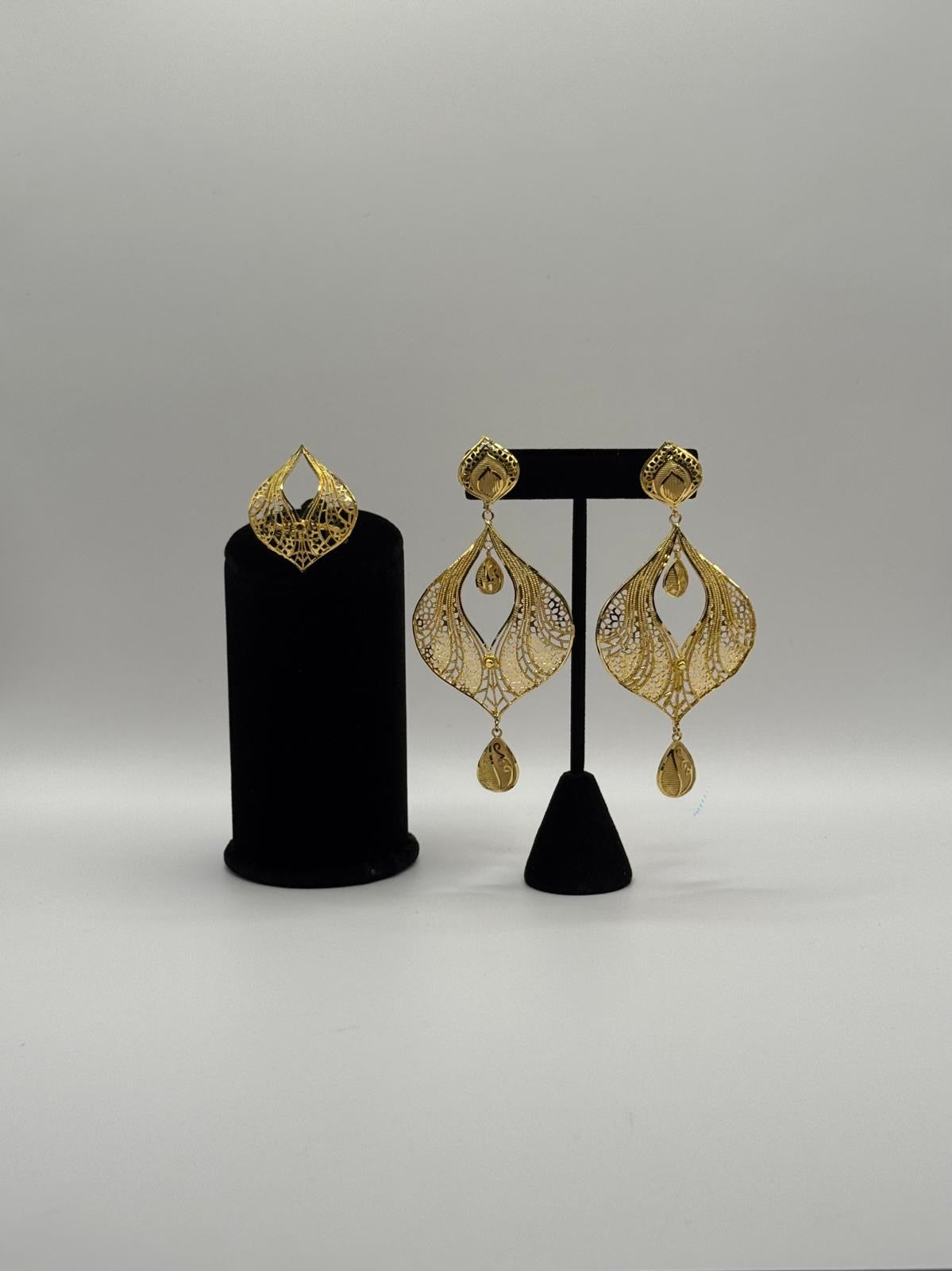 Oval Grace Dangle Earrings & Matching Ring