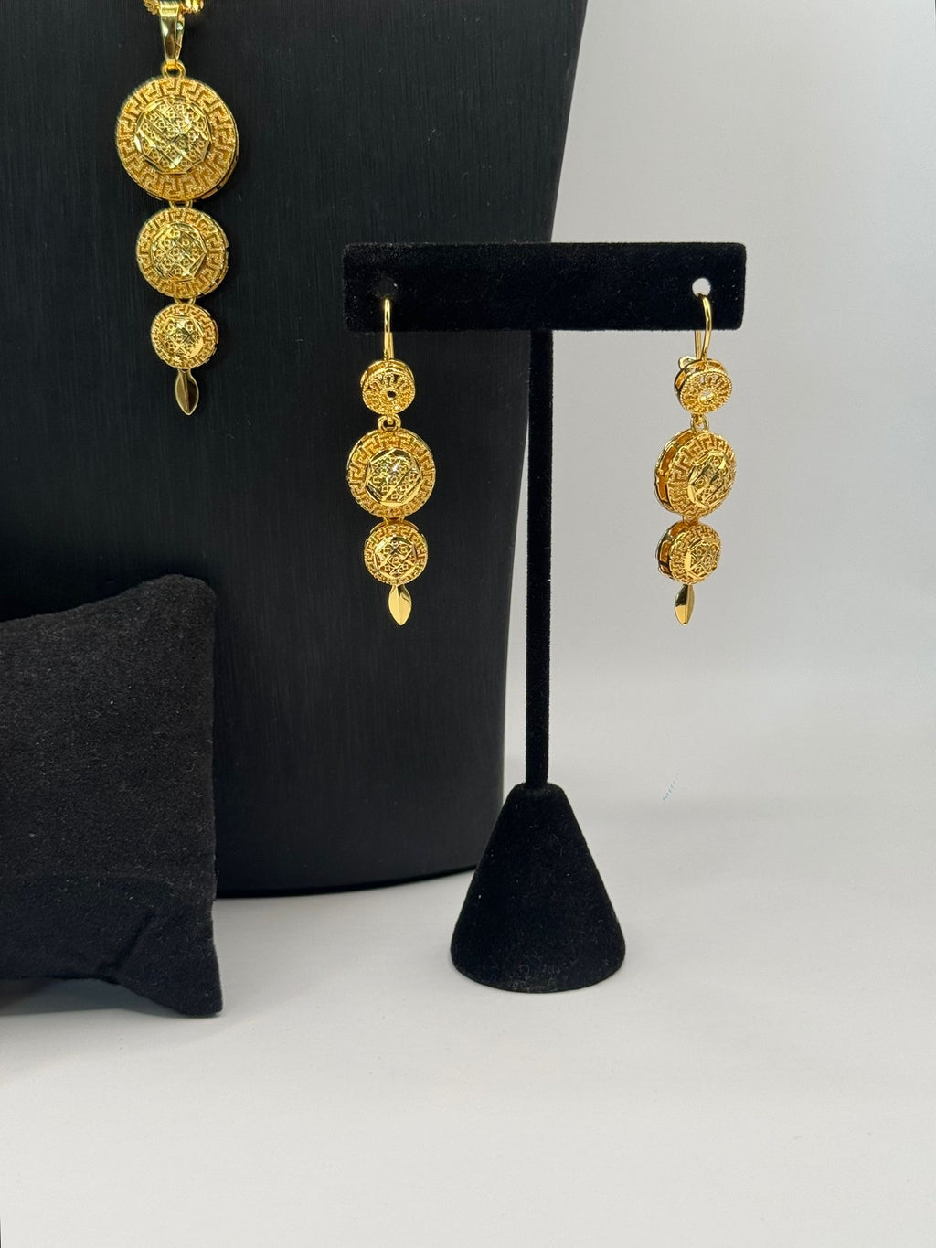 Byzantine Elegance Gold Set