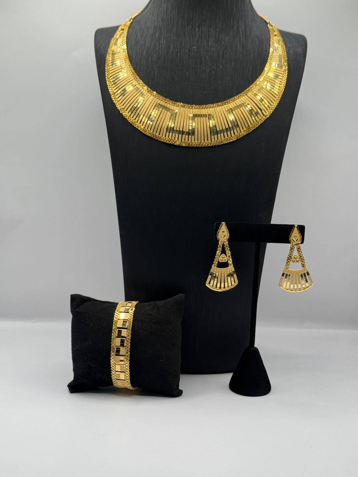 Milano Glow Statement Set