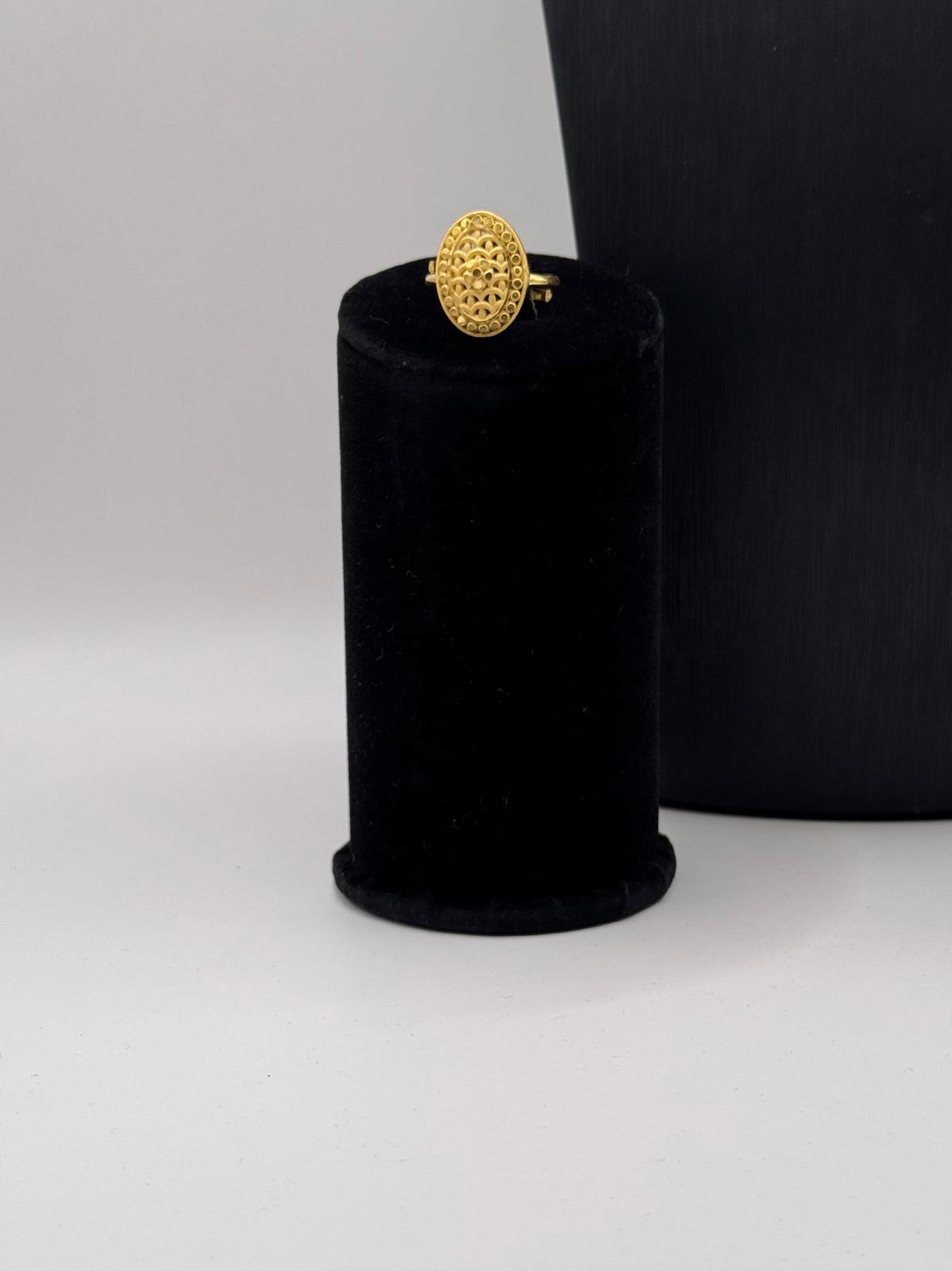 Eterna Mini Oval Choker Set