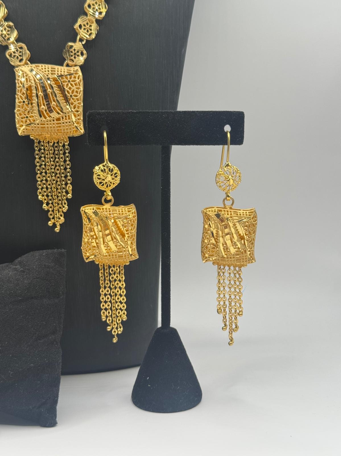 Mini Square Shab Gold-Plated Jewelry Set