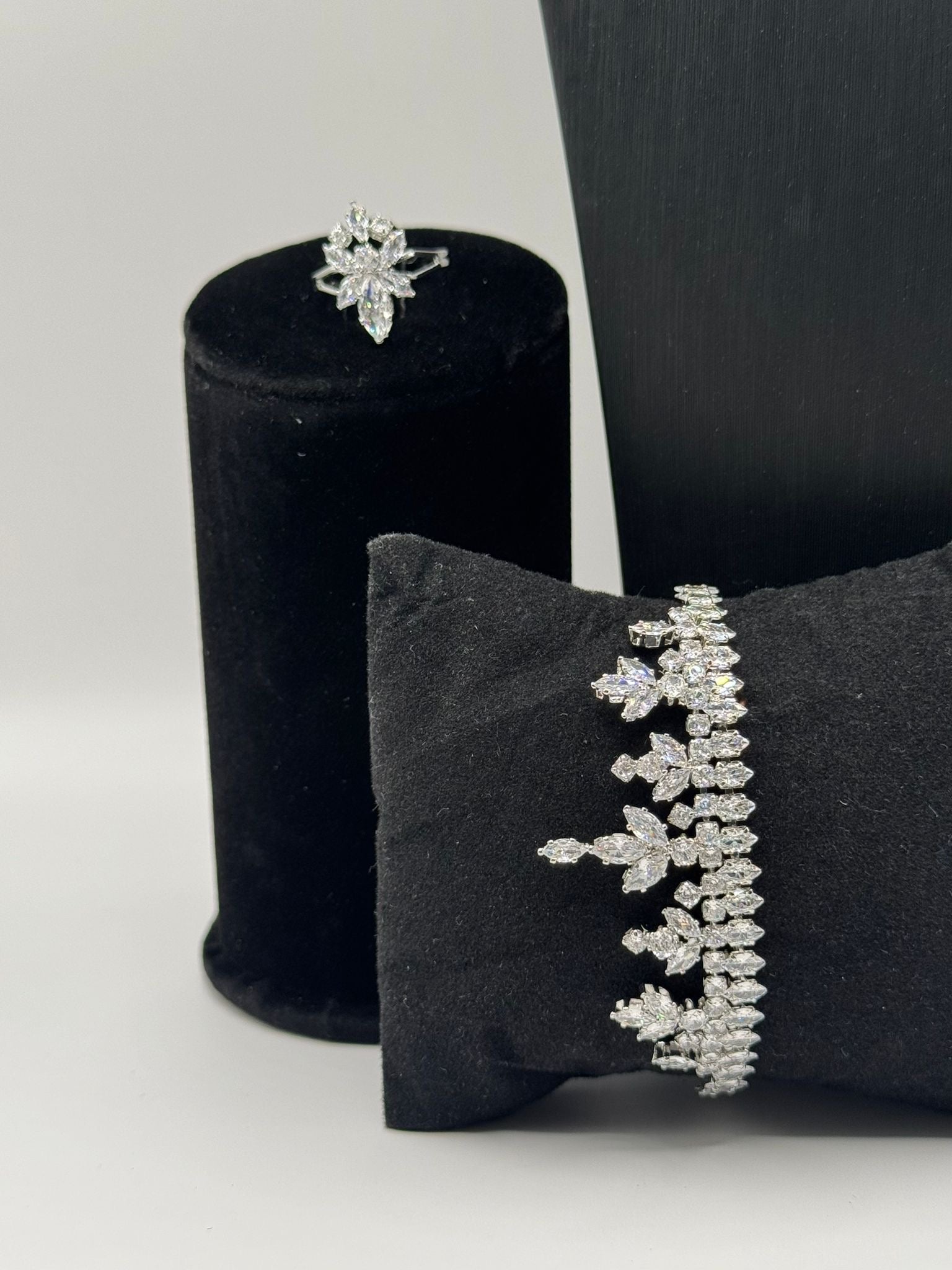 Royale Diamond Parure