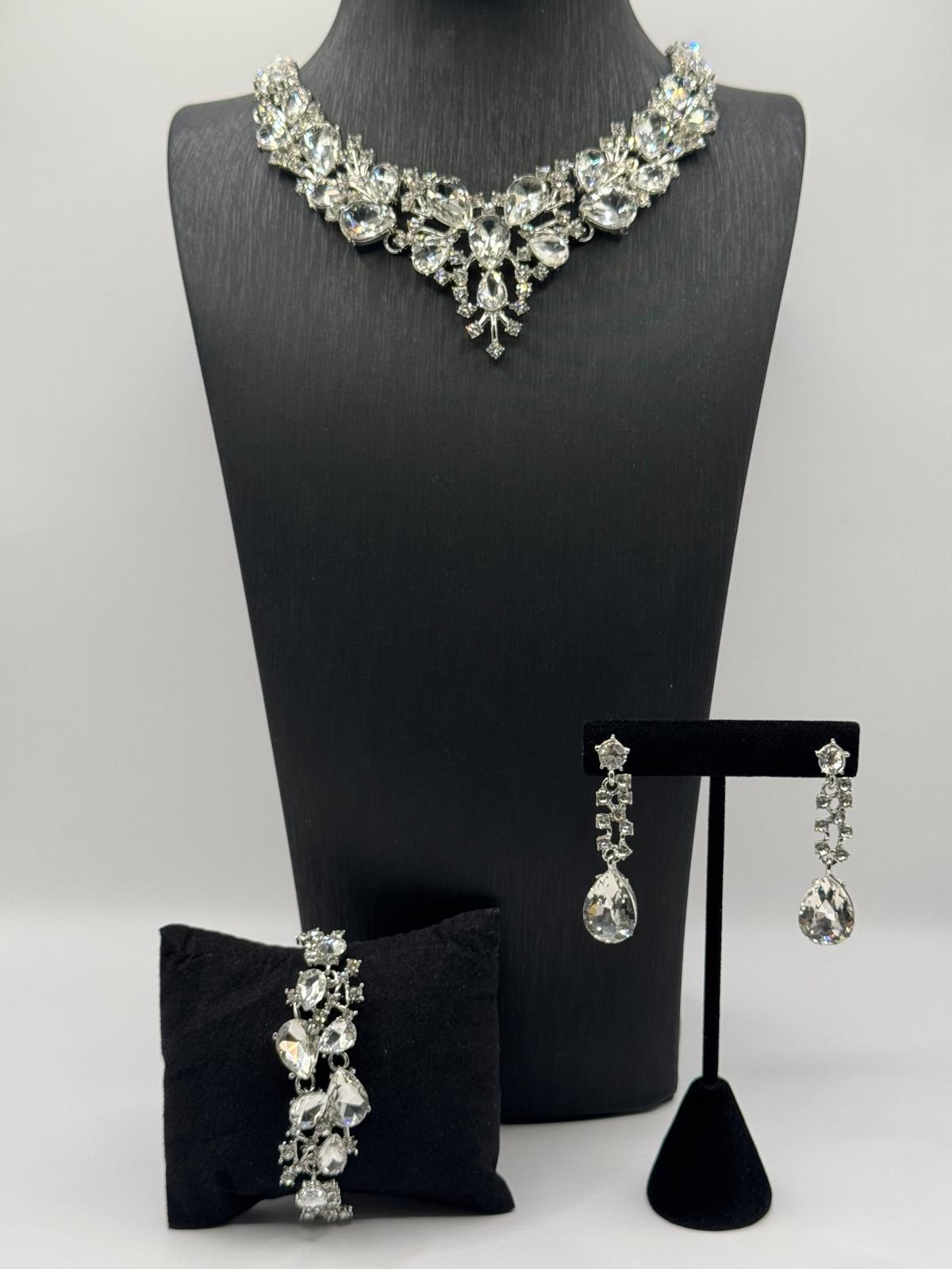 Elegant Crystal Bridal Statement Jewellery Set
