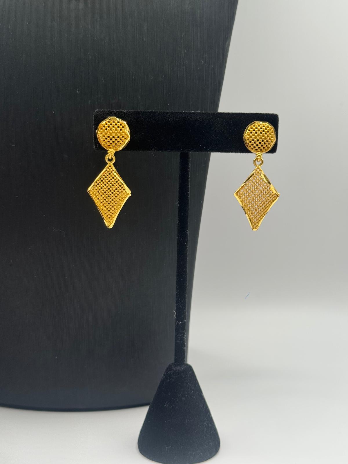 Luxe V-Line Gold Set