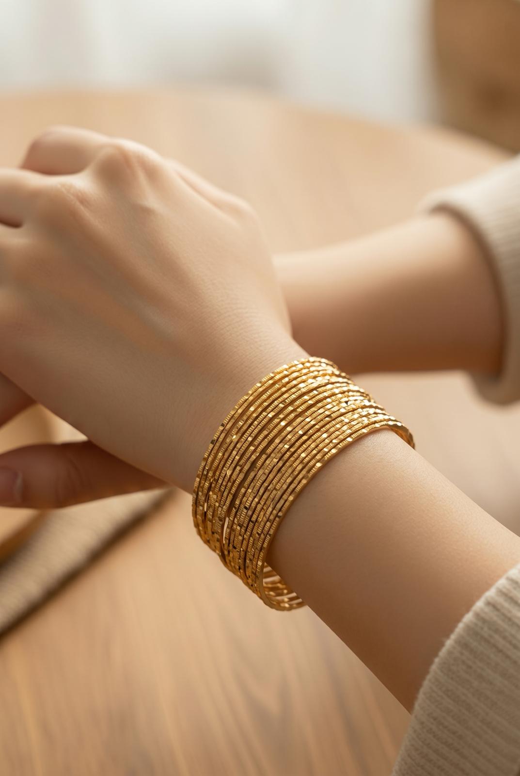 Noor Luxe Bangle