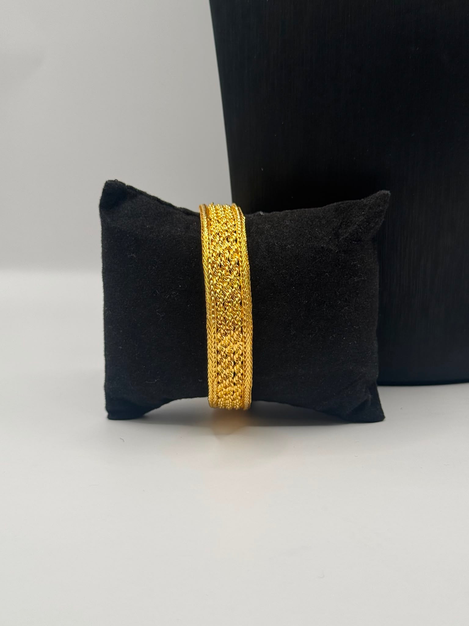 Imperial Mesh Gold Collection