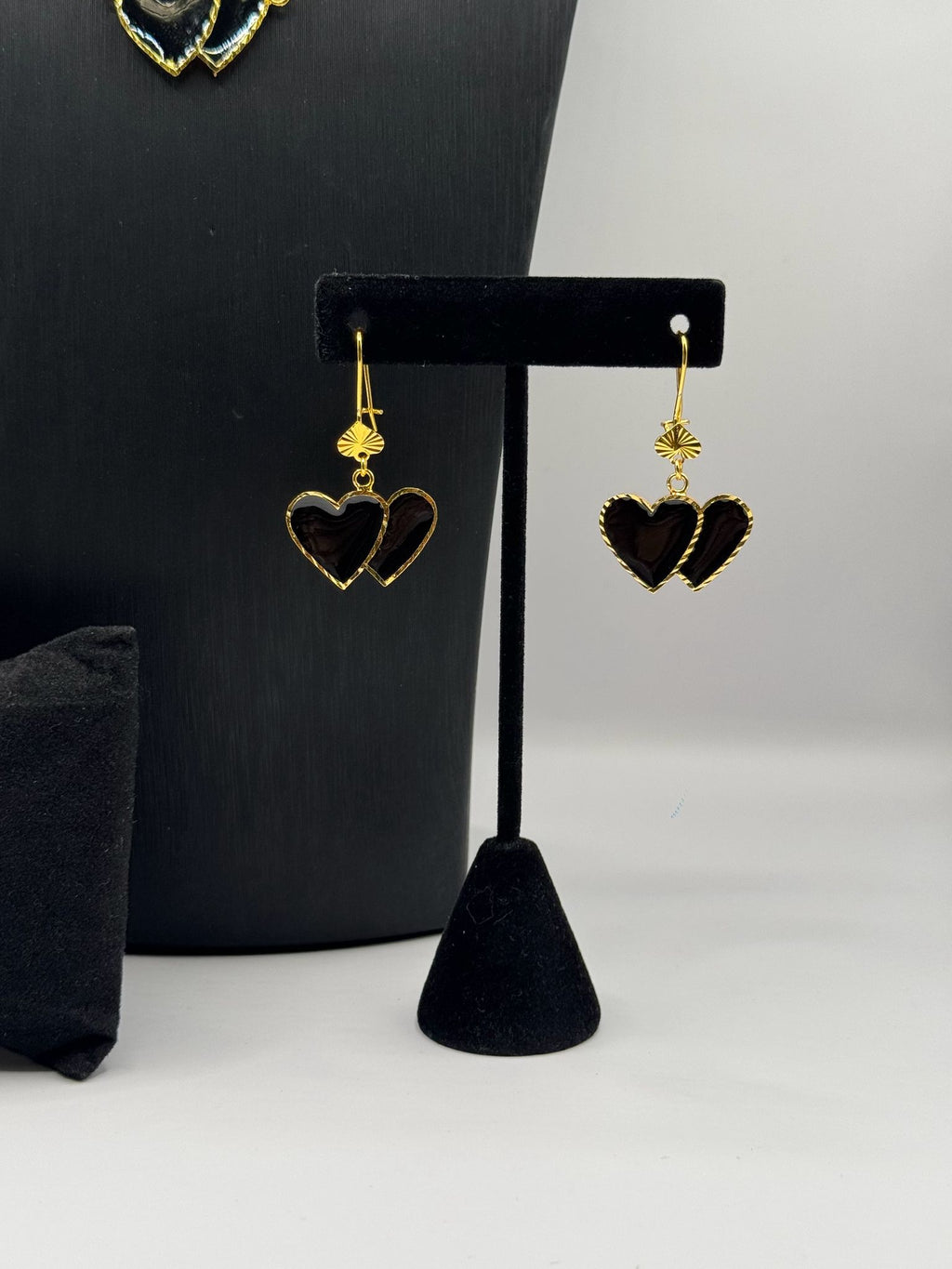 Regal black heart Set