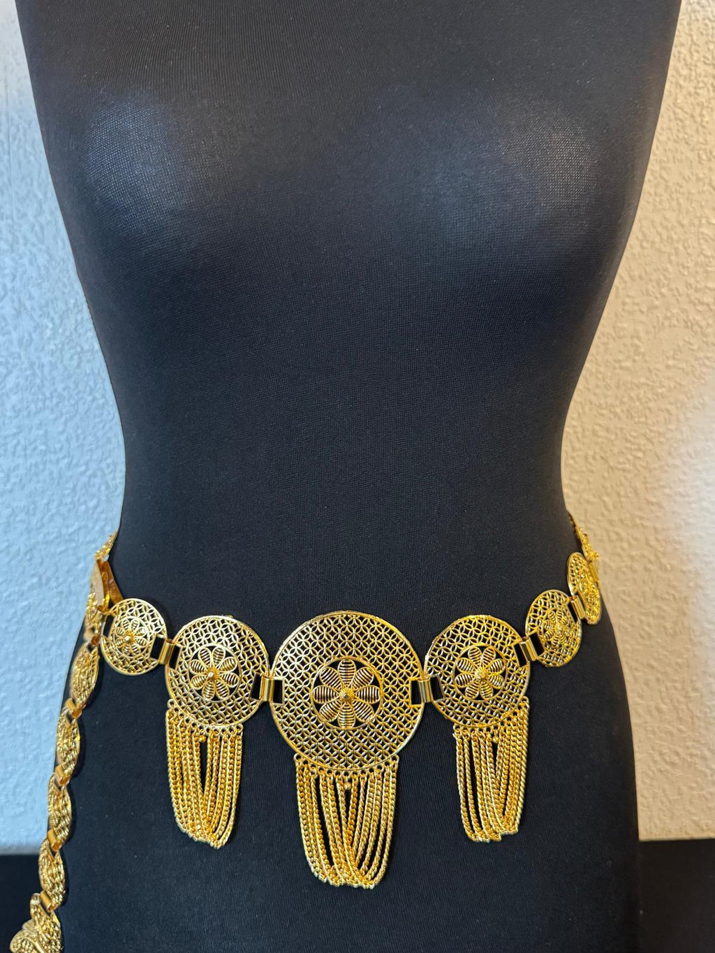 Circle style belt